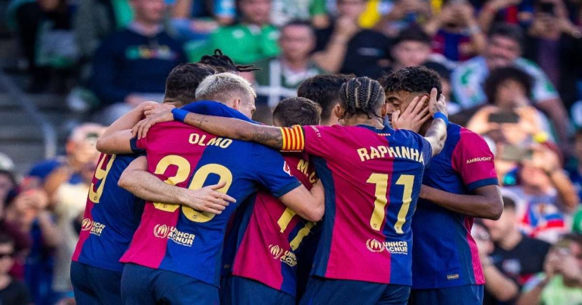 أبطال أوروبا: قمة بين بروسيا دورتموند وبرشلونة 